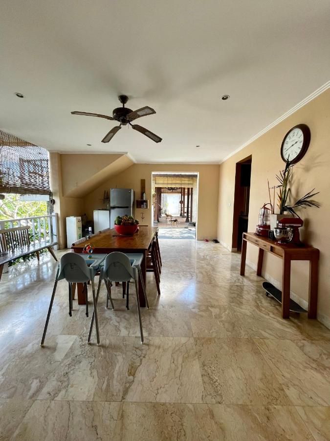 Private Suite In A Kids Friendly Big Shared Villa In Canggu Экстерьер фото
